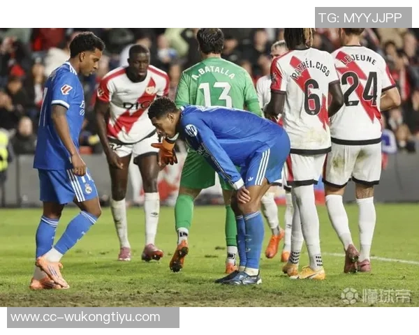 今日趣图：维尔茨巧妙躲避对抗土豆般的传球让球权瞬间消失